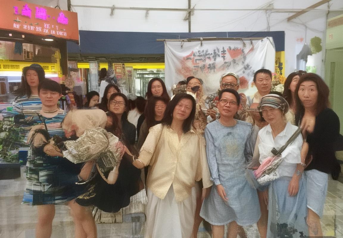 法国女足vs中国女足：巾帼风采对决，足球魅力绽放(图3)